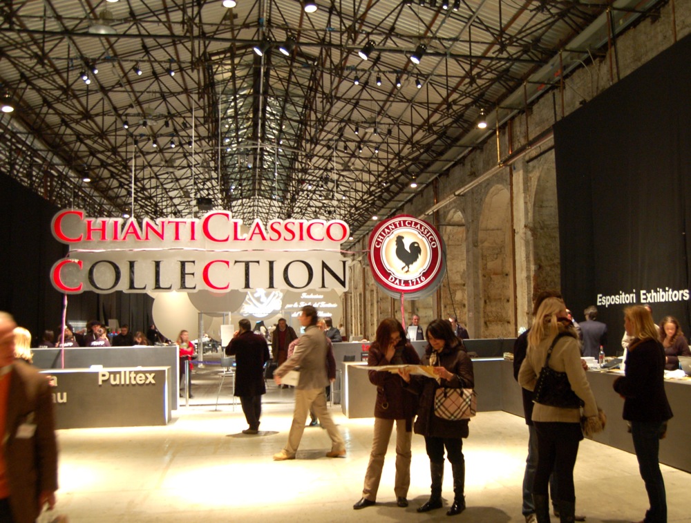http://www.florencewinemerchants.com/images/chianti-classico-collection.JPG